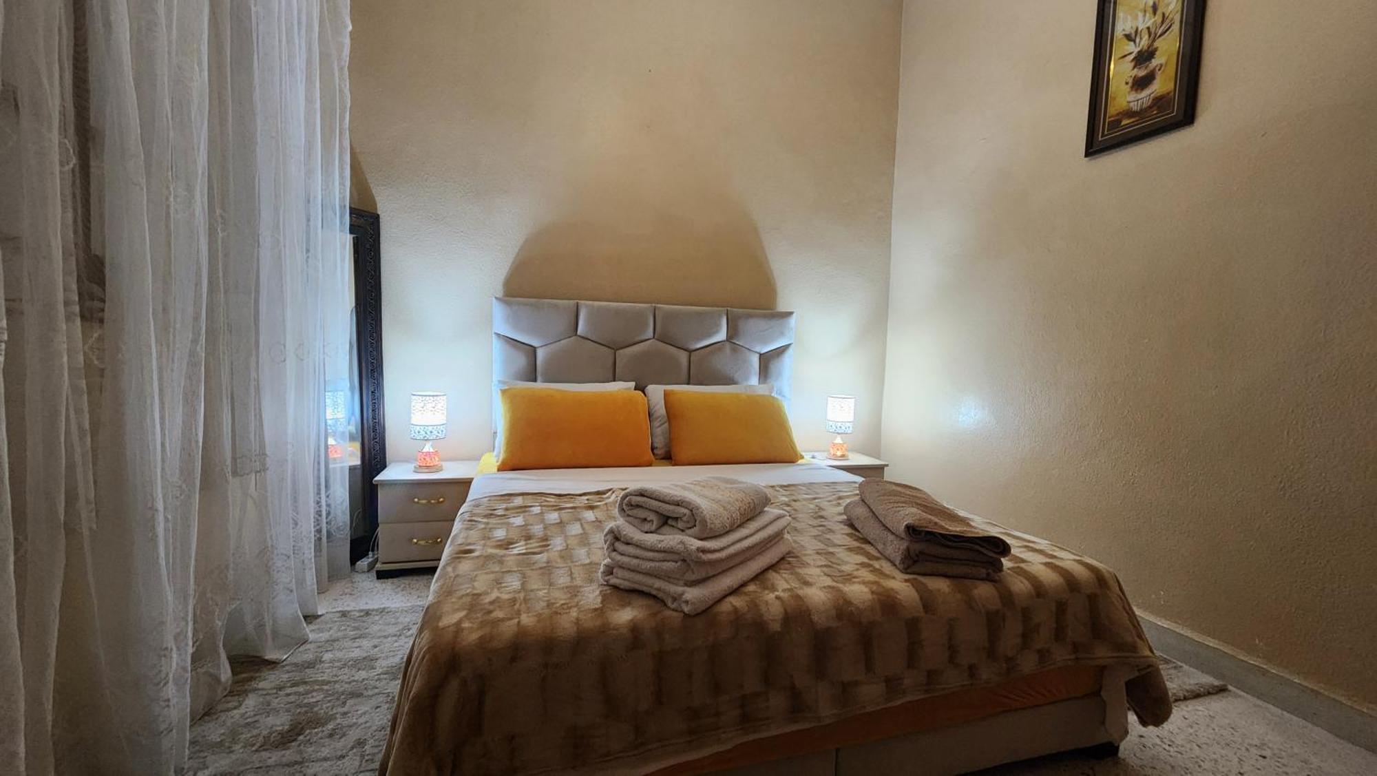 Appartement Riad 5Min A Pied De L'Aeroport Marakeş Dış mekan fotoğraf